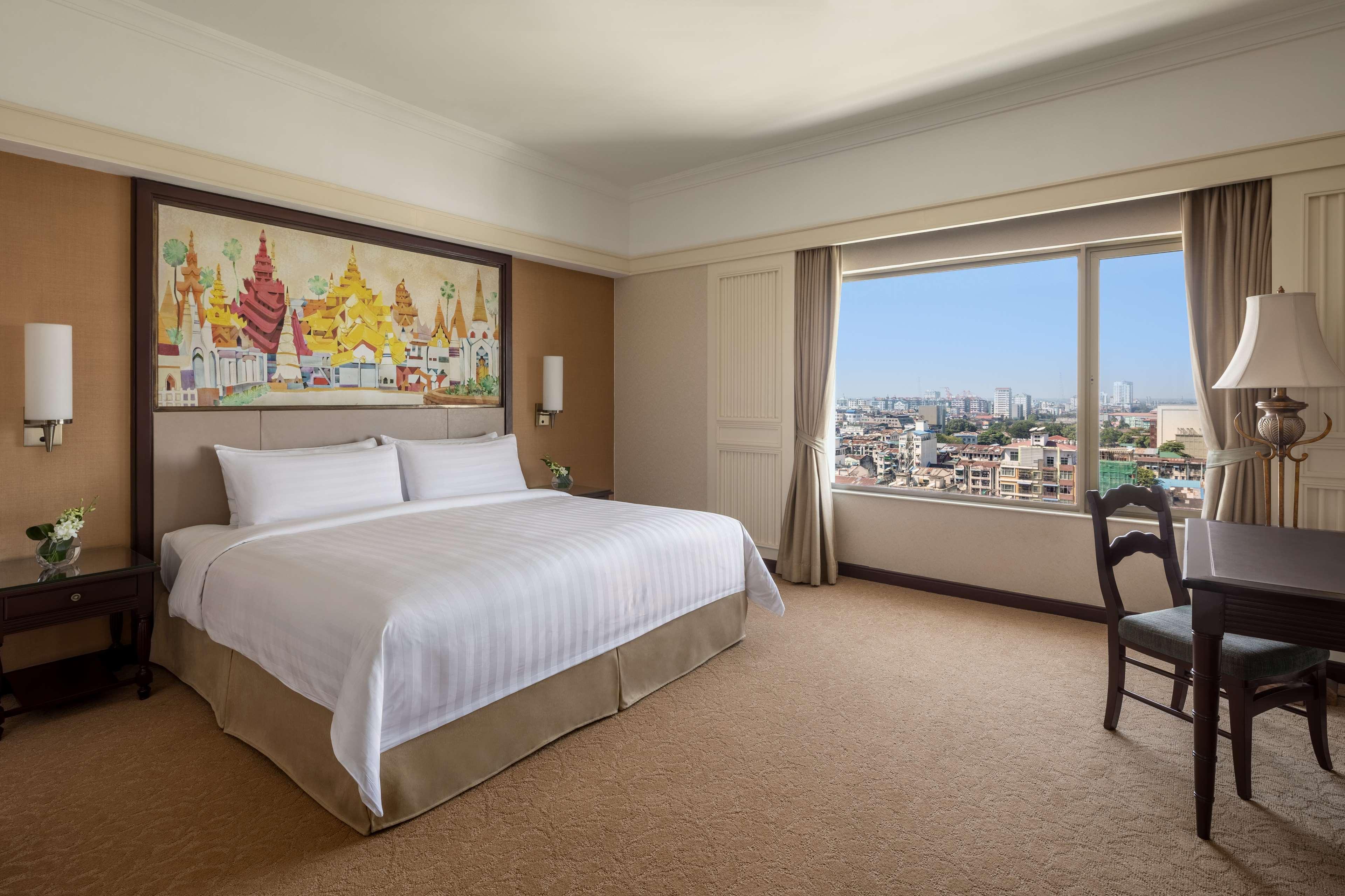 Sule Shangri-La, Rangoon Eksteriør billede