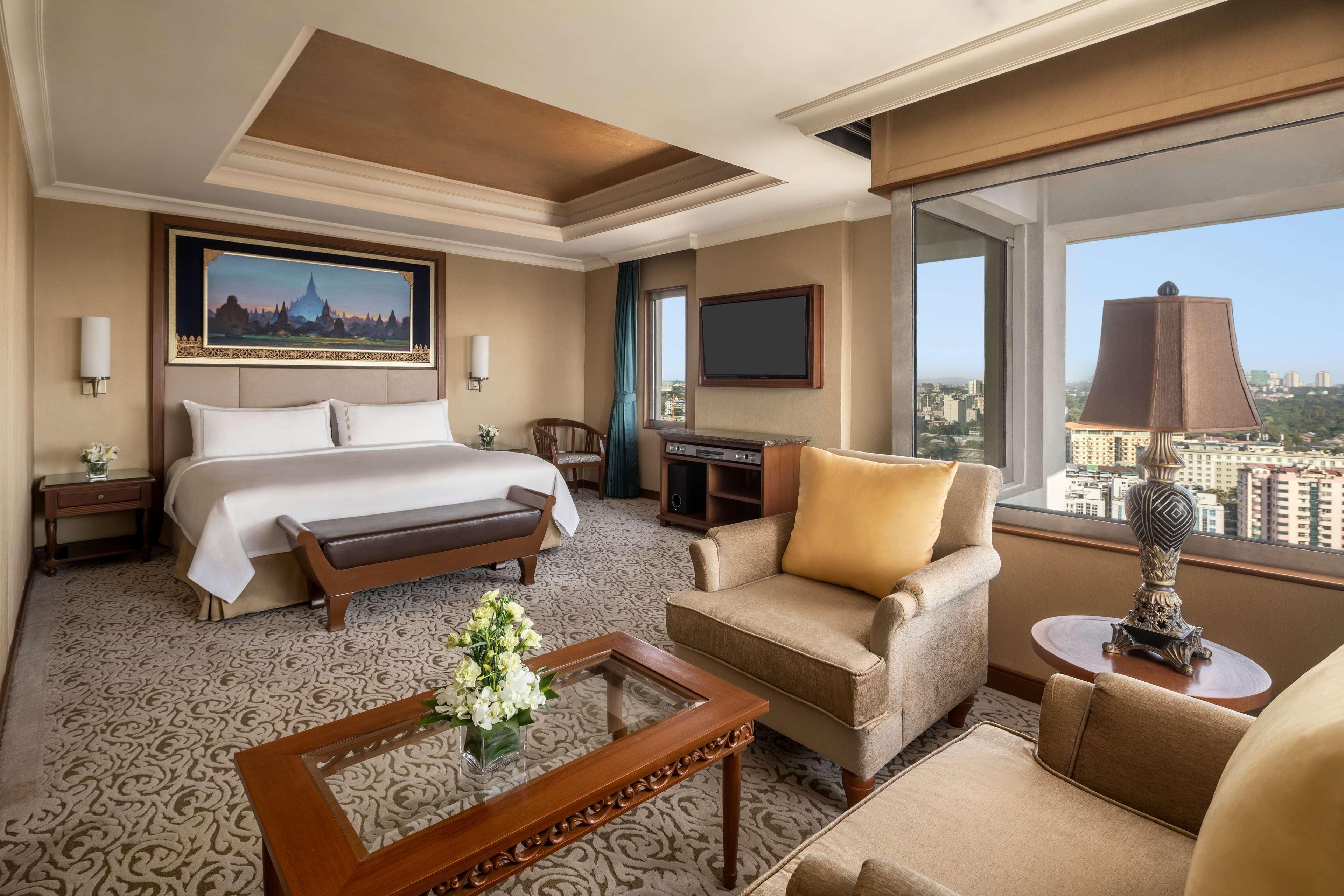 Sule Shangri-La, Rangoon Eksteriør billede
