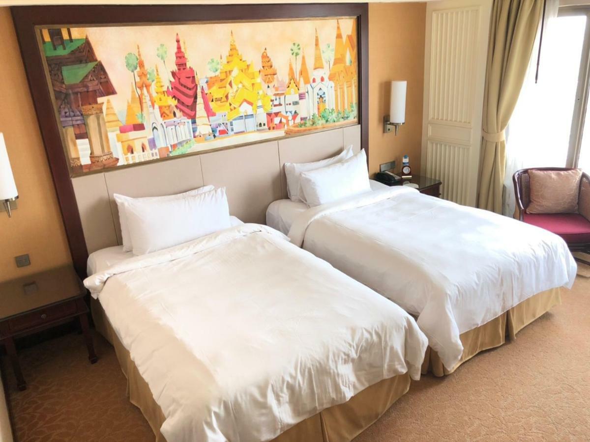 Sule Shangri-La, Rangoon Eksteriør billede